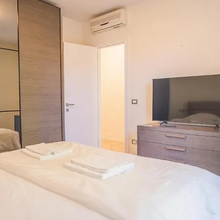 Endless Summer - Italian Homing Apartament Sirmione